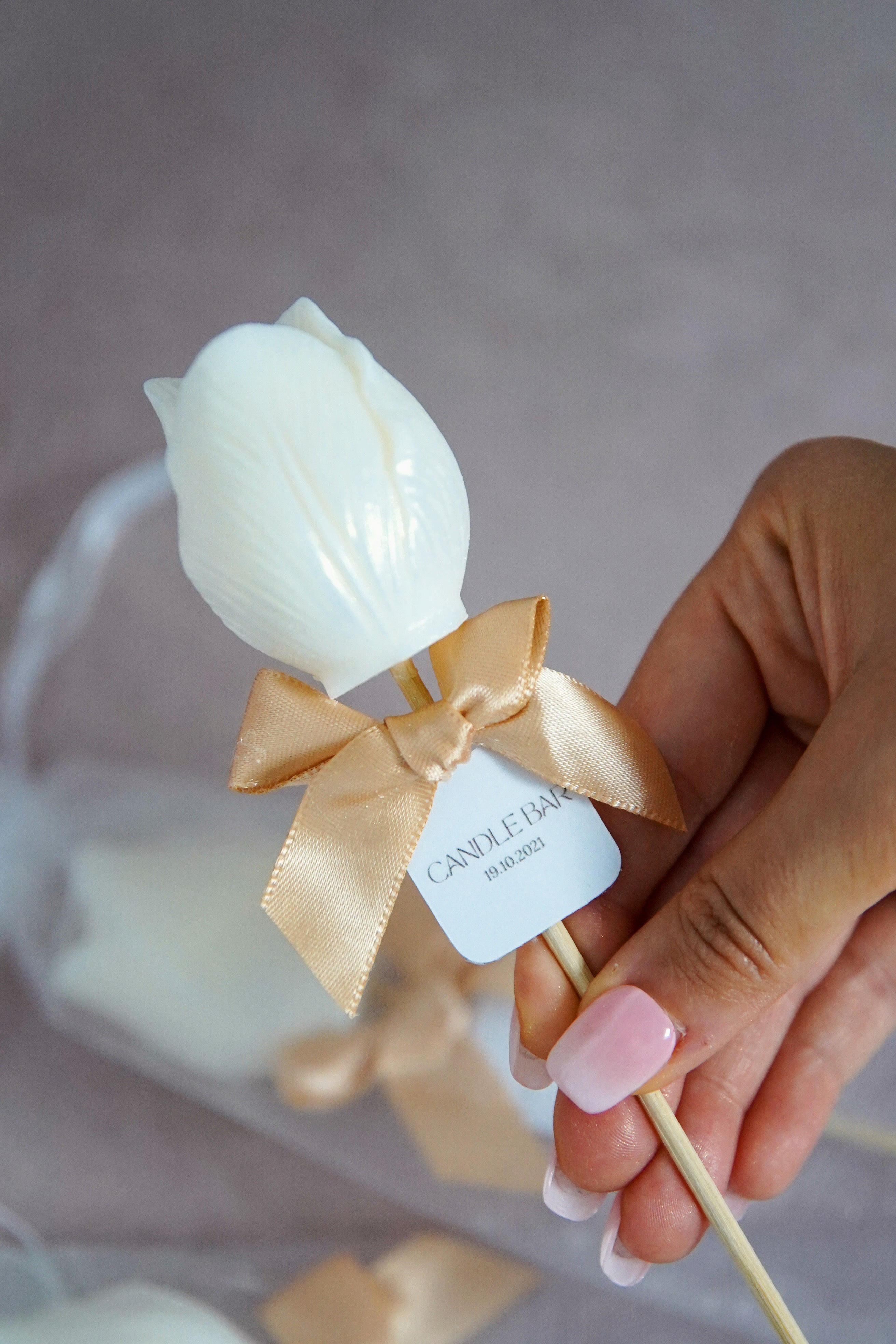 CADEAUX D'INVITÉS - TULIPE ÉLÉGANTE